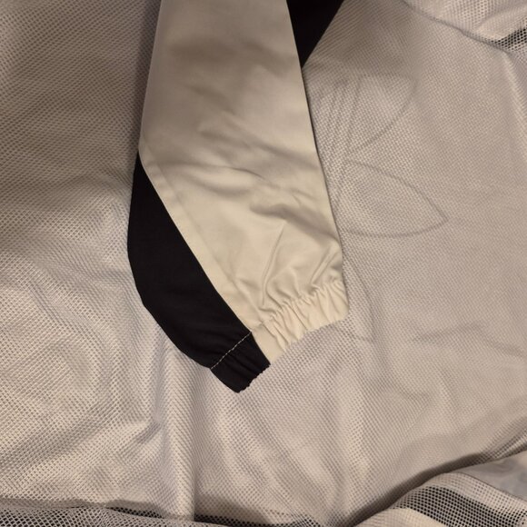 Adidas Hooded Windbreaker - Picture 13 of 15